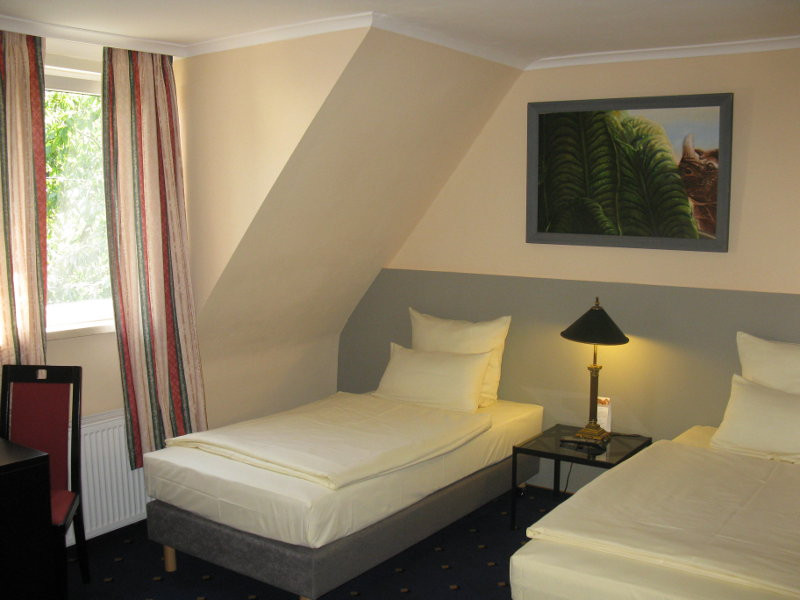 Loens Hotel主图