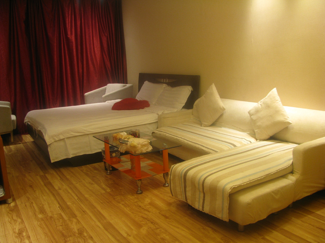 大连伊典伊景华园酒店式公寓主图