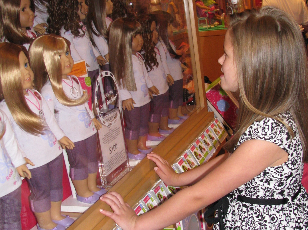 纽约美国女孩购物中心-纽约市必去景点