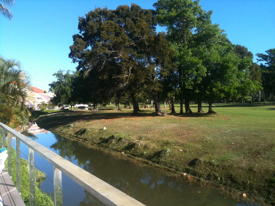 Playa Dorada Golf-普拉塔港必去景点