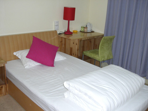 青岛凯越酒店（栈桥火车站店）主图