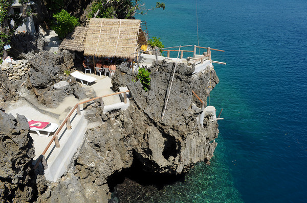 悬崖跳海-长滩岛必去景点