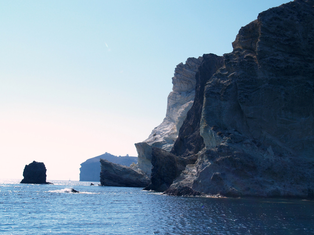 Captain George Santorini Yachting景点图片