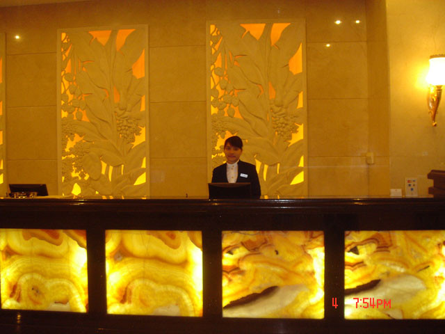 维也纳酒店（东莞常平南站百花时代广场店）主图