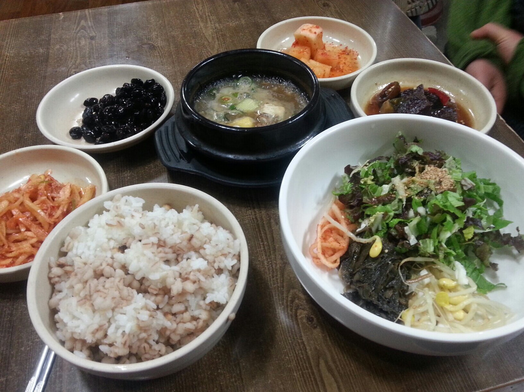 팔공 할매 묵집