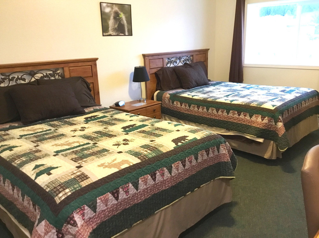 Sitka's Eagle Bay Inn主图