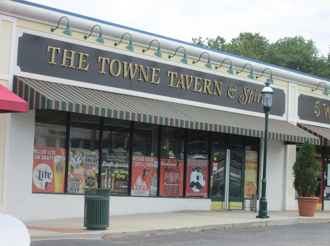 The Town Tavern