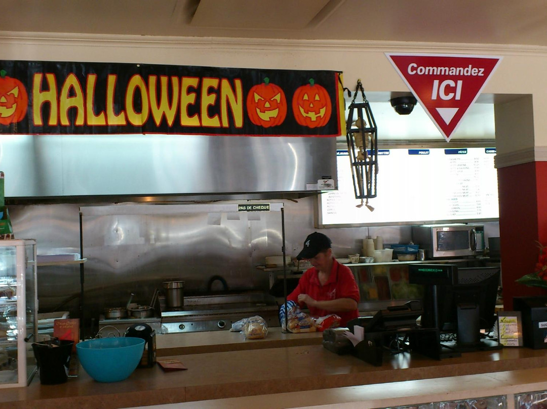 Neuville餐馆和美食-4 Saisons