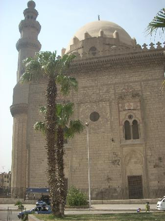 Mosque and Madrasa of Sultan Hassan-开罗必去景点
