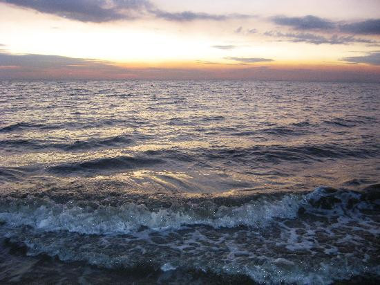 Denarau Beach-纳迪市必去景点