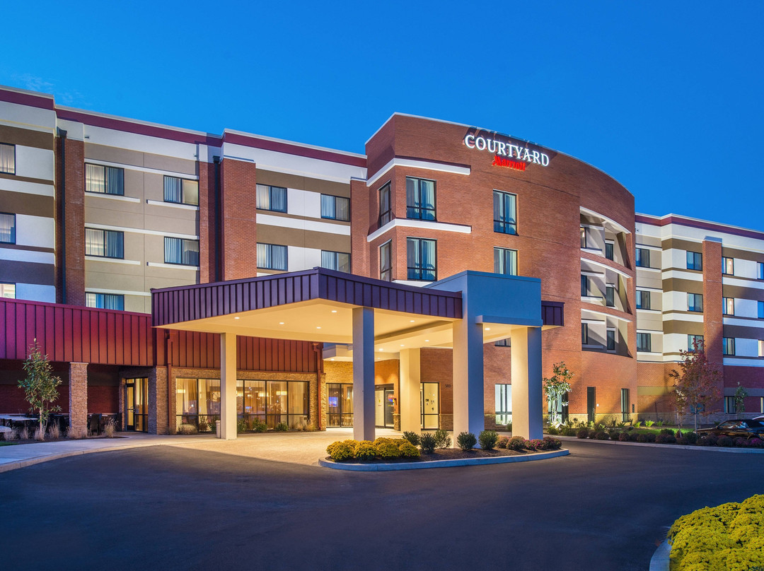 Newburg酒店住宿-Courtyard by Marriott Shippensburg