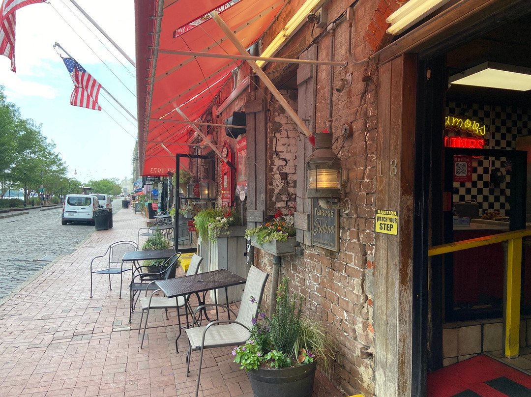 Savannah MLK Visitor Information Center-萨凡纳必去景点