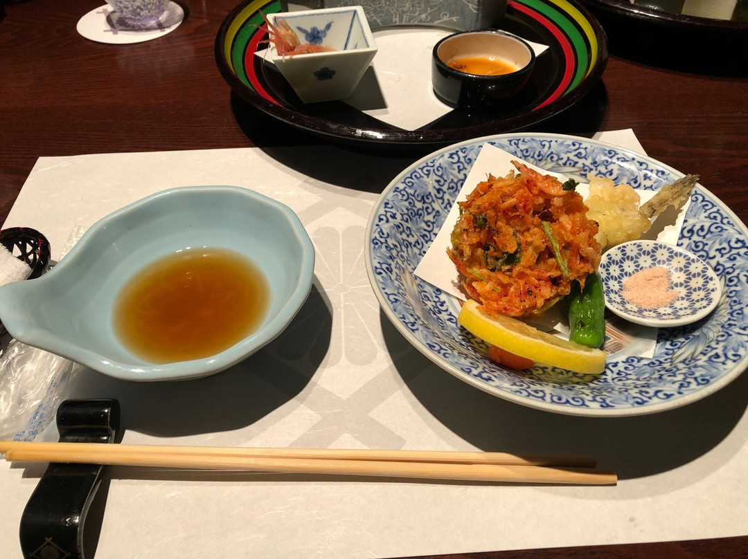 汤回廊菊屋酒店主图