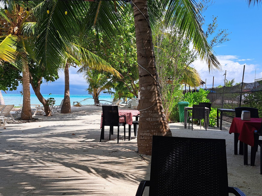 Crown Beach Hotel Maldives主图