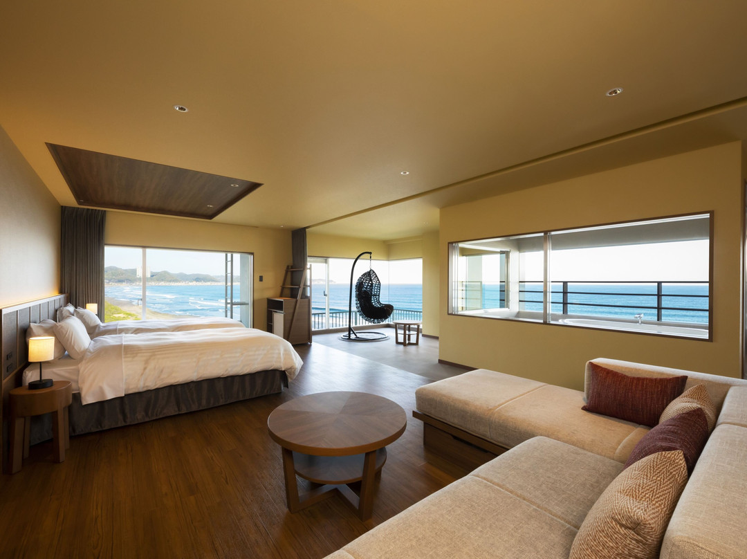 鸭川格兰酒店主图