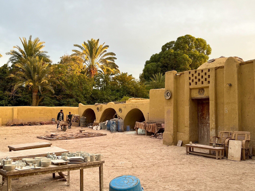 To A Skylark-Tunis必去景点