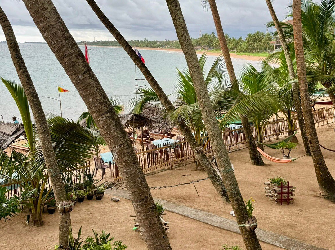 Wasana Beach Hotel & Restaurant主图