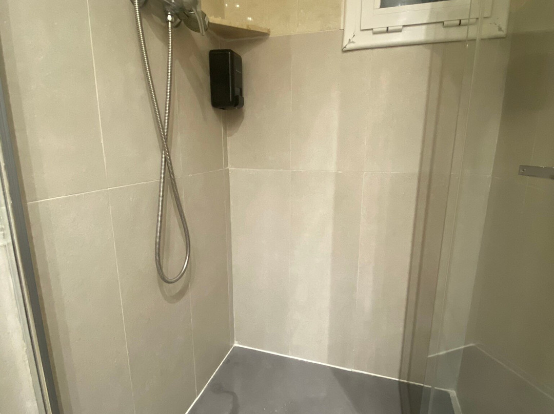 阿尔加巴酒店主图