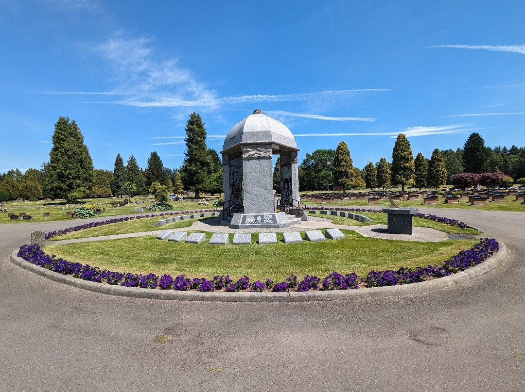 Jimi Hendrix Memorial-伦顿必去景点