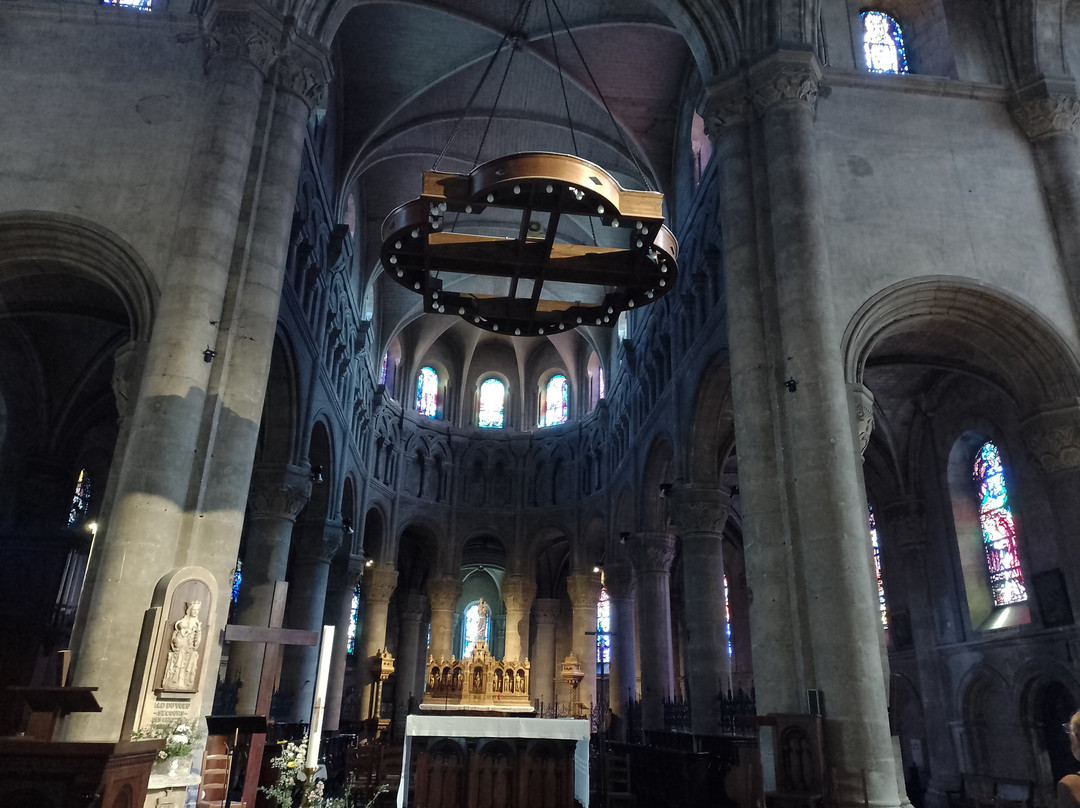 Eglise Notre-Dame de la Délivrande景点图片