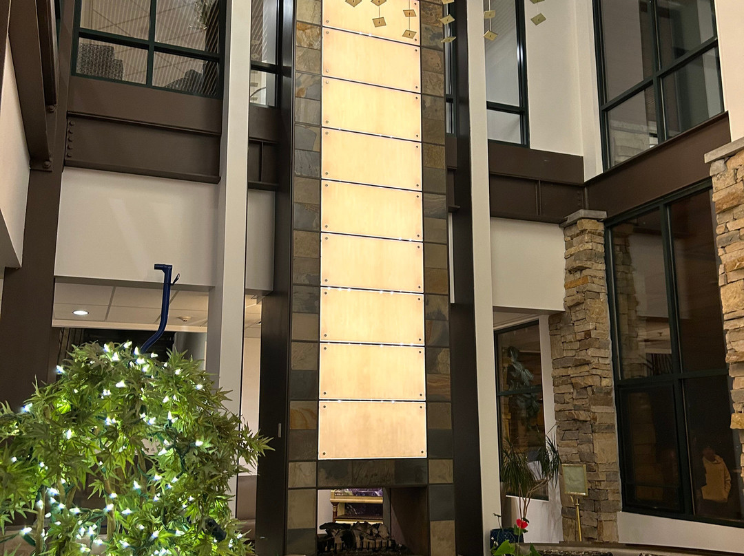 新公园度假酒店主图