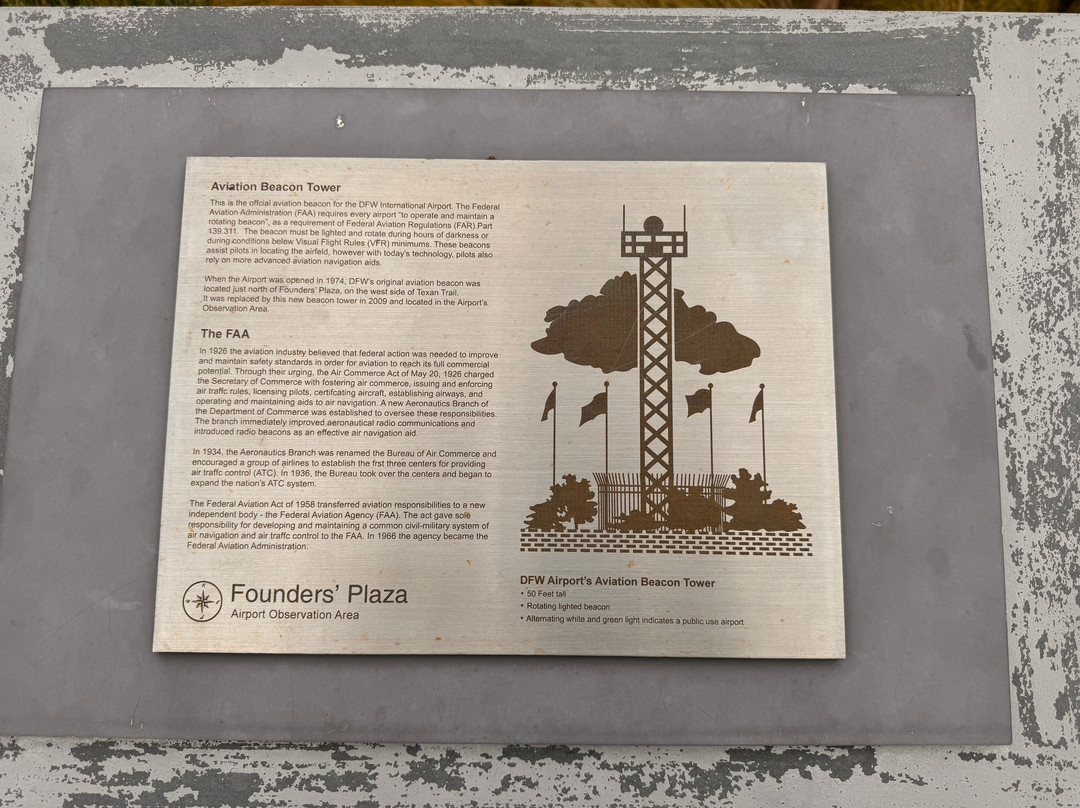 Founder's Plaza Observation Area-欧文必去景点