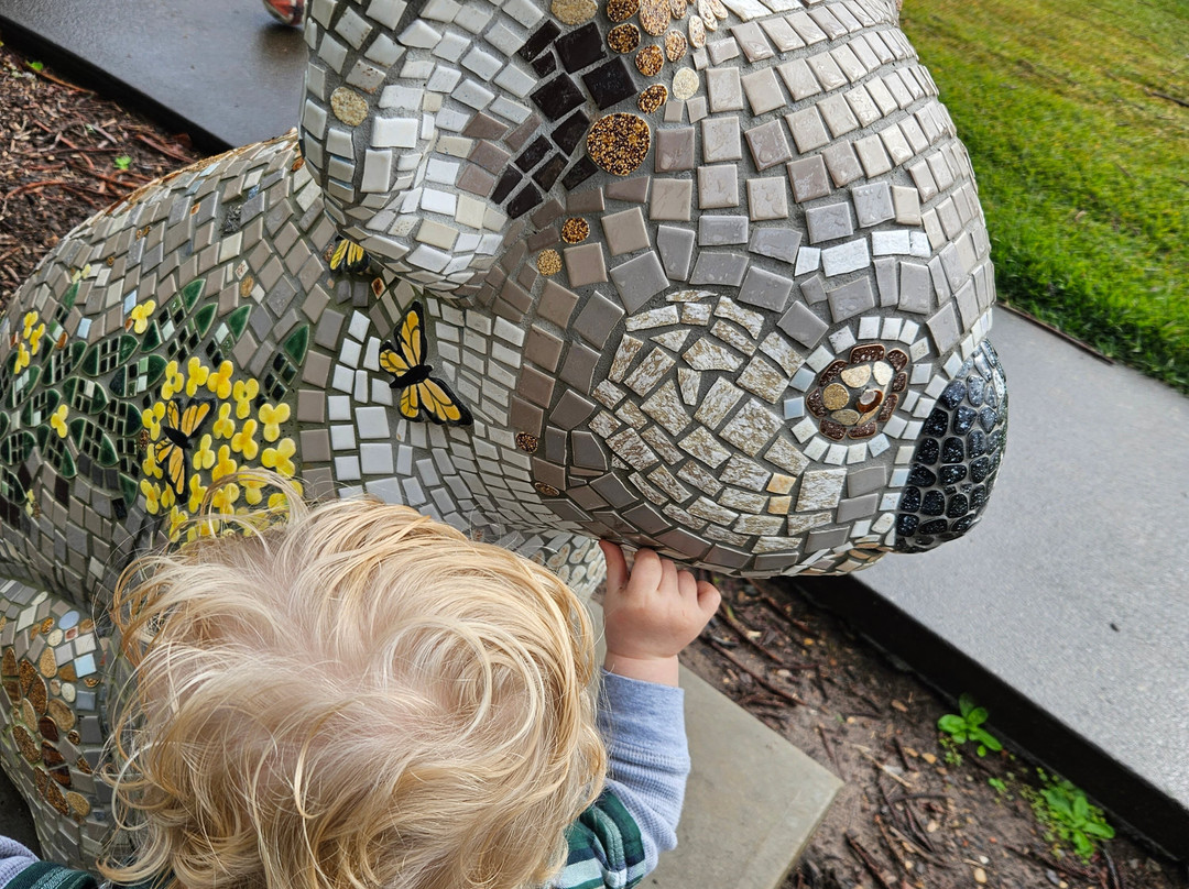 Hello Koalas Sculpture Gallery & Gift Shop-麦克夸利港必去景点