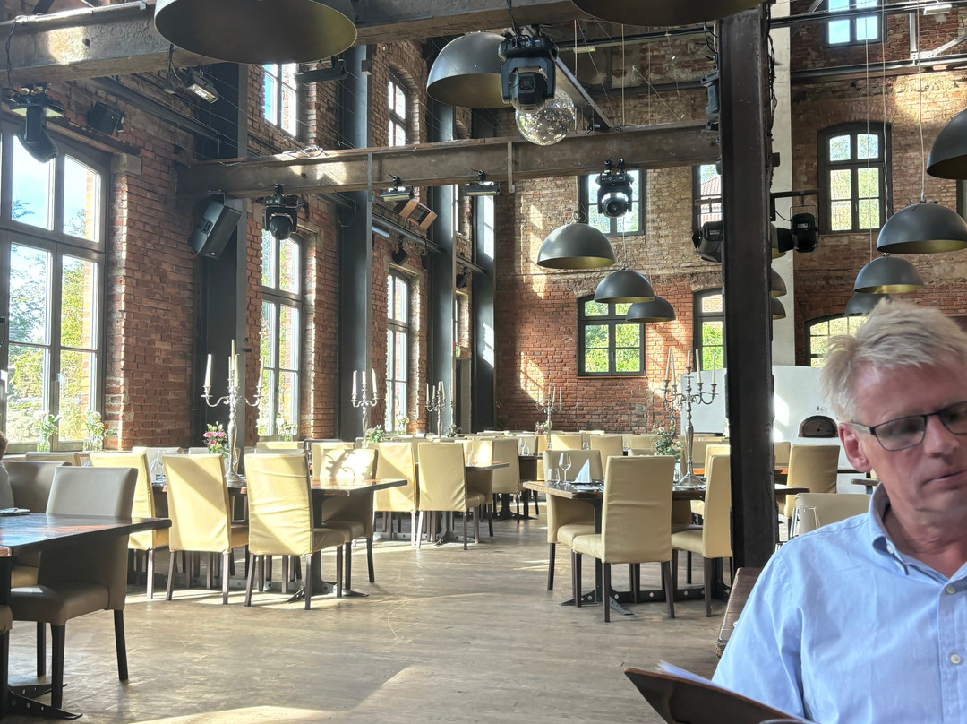 贝弗兰登酒店主图