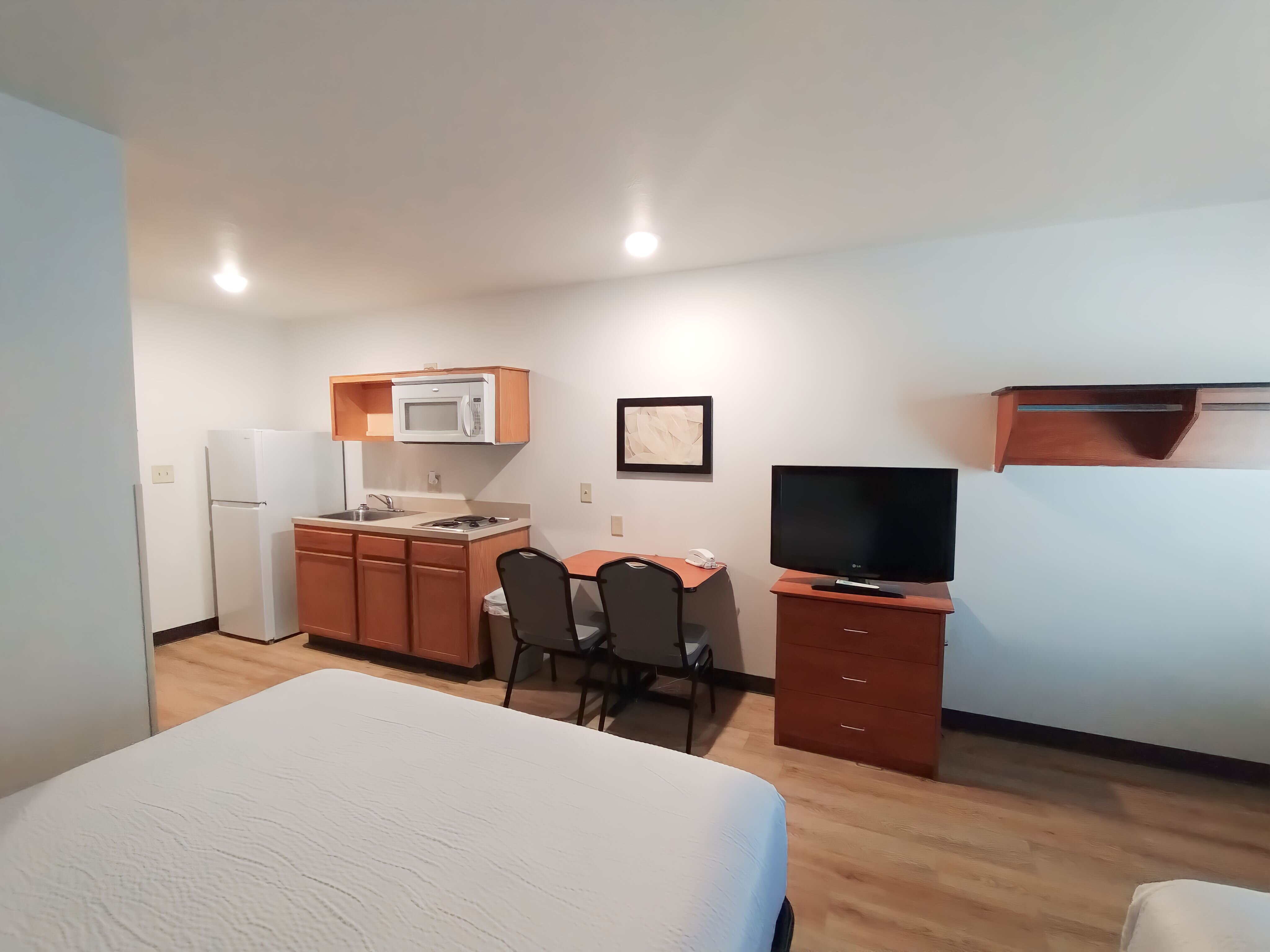 WoodSpring Suites Asheville-客卧
