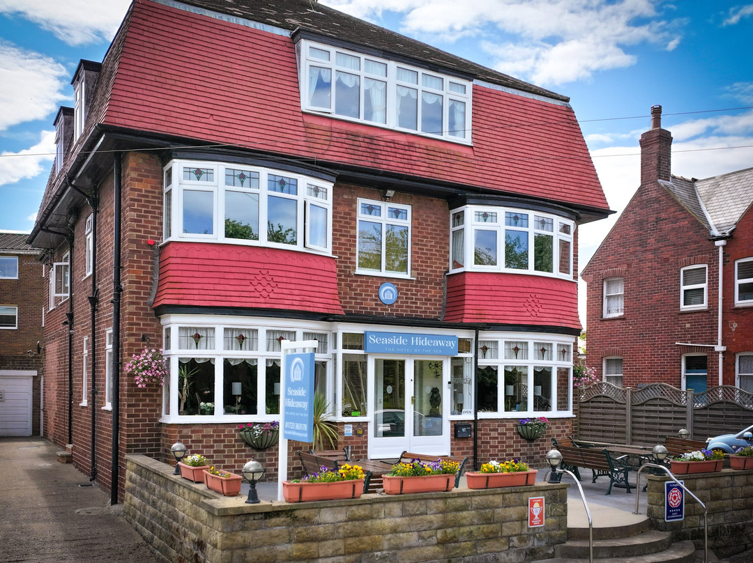 Alexander Hotel - Seaside Hideaway主图