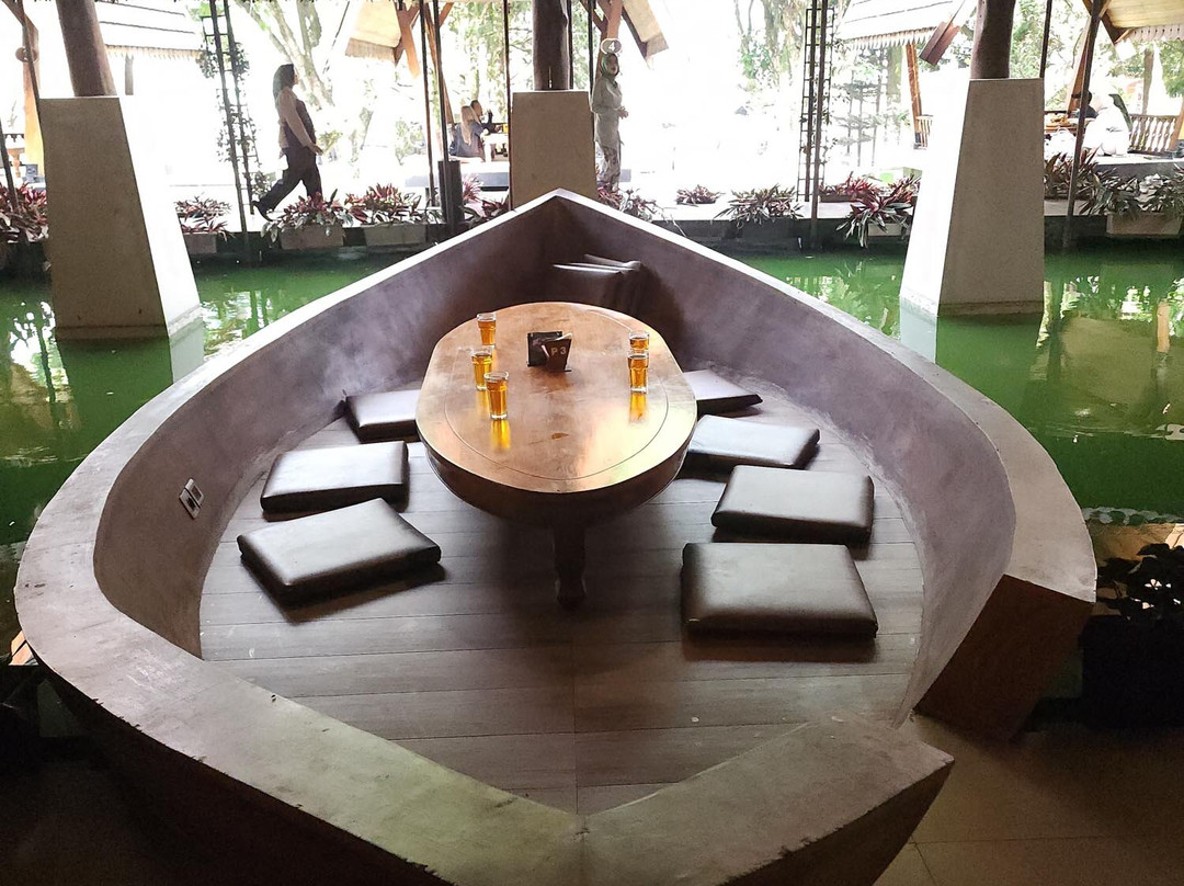 Sindang Reret Hotel And Restaurant主图