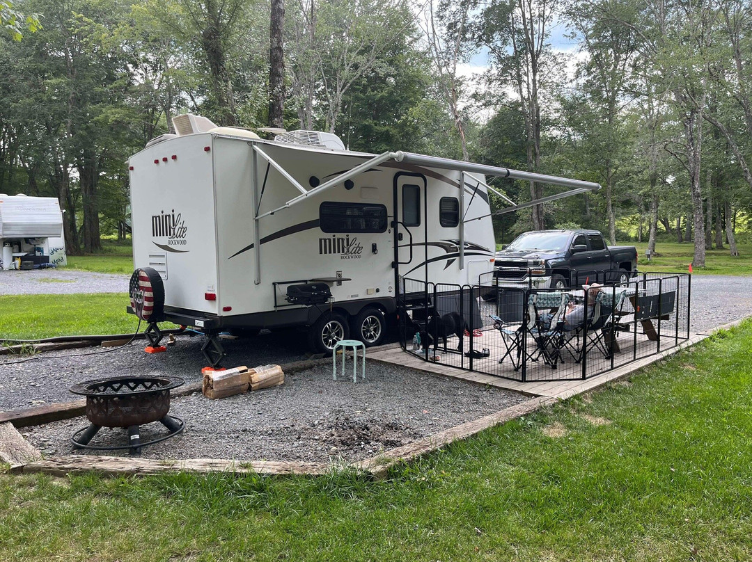 Pipestem RV Park & Campground