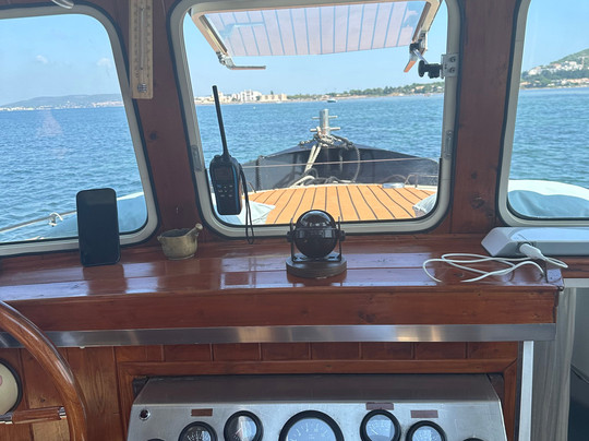 UNIVERS YACHT-赛特必去景点