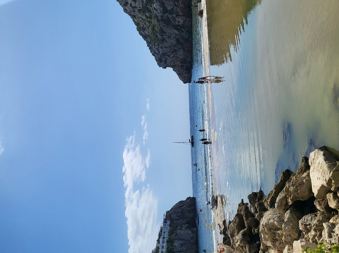 Playa Cala En Porter-Cala en Porter必去景点