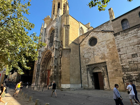 A la Francaise! Provence-阿维尼翁必去景点