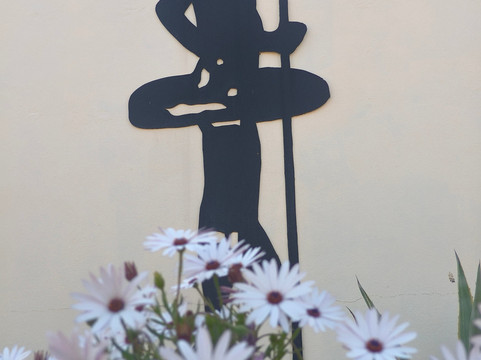 红酋长汽车旅馆主图