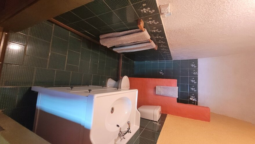 The Underground Motel主图