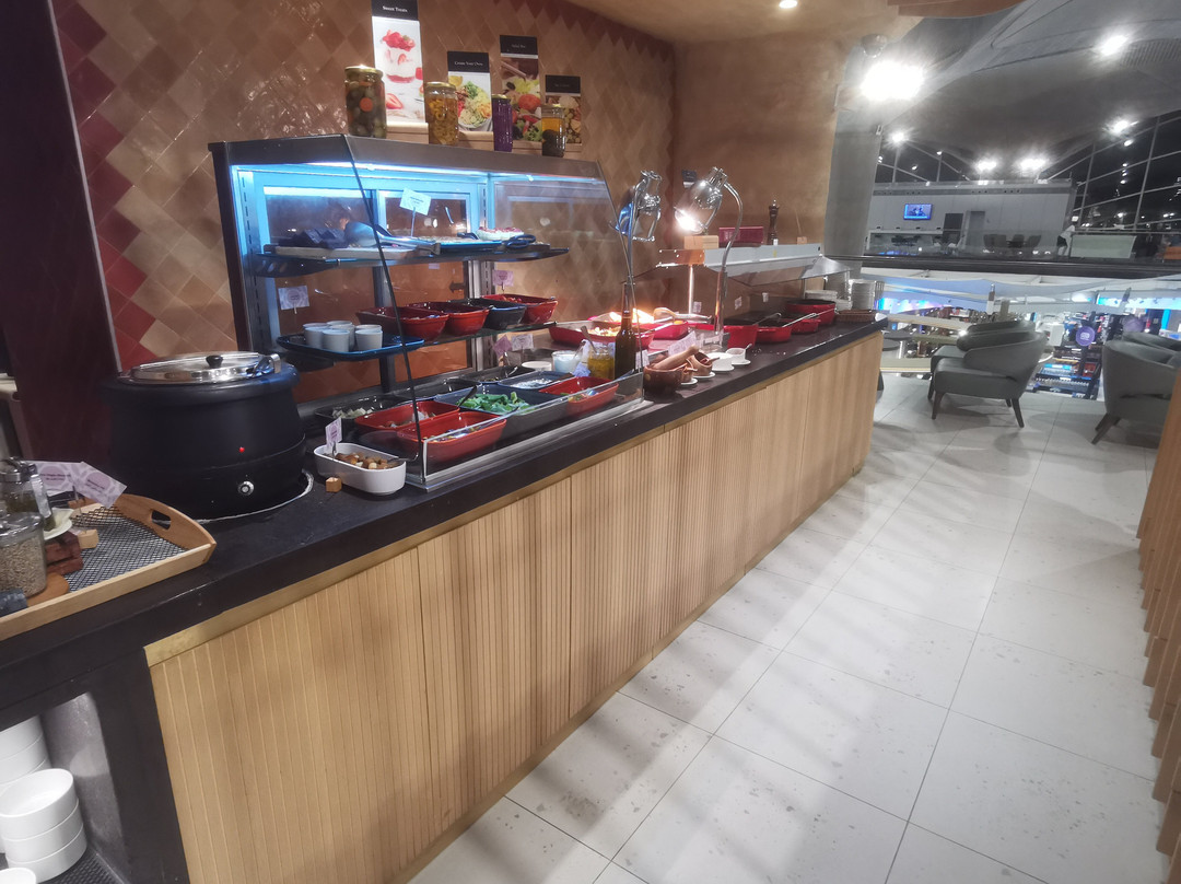 Plaza Premium Lounge (departures)