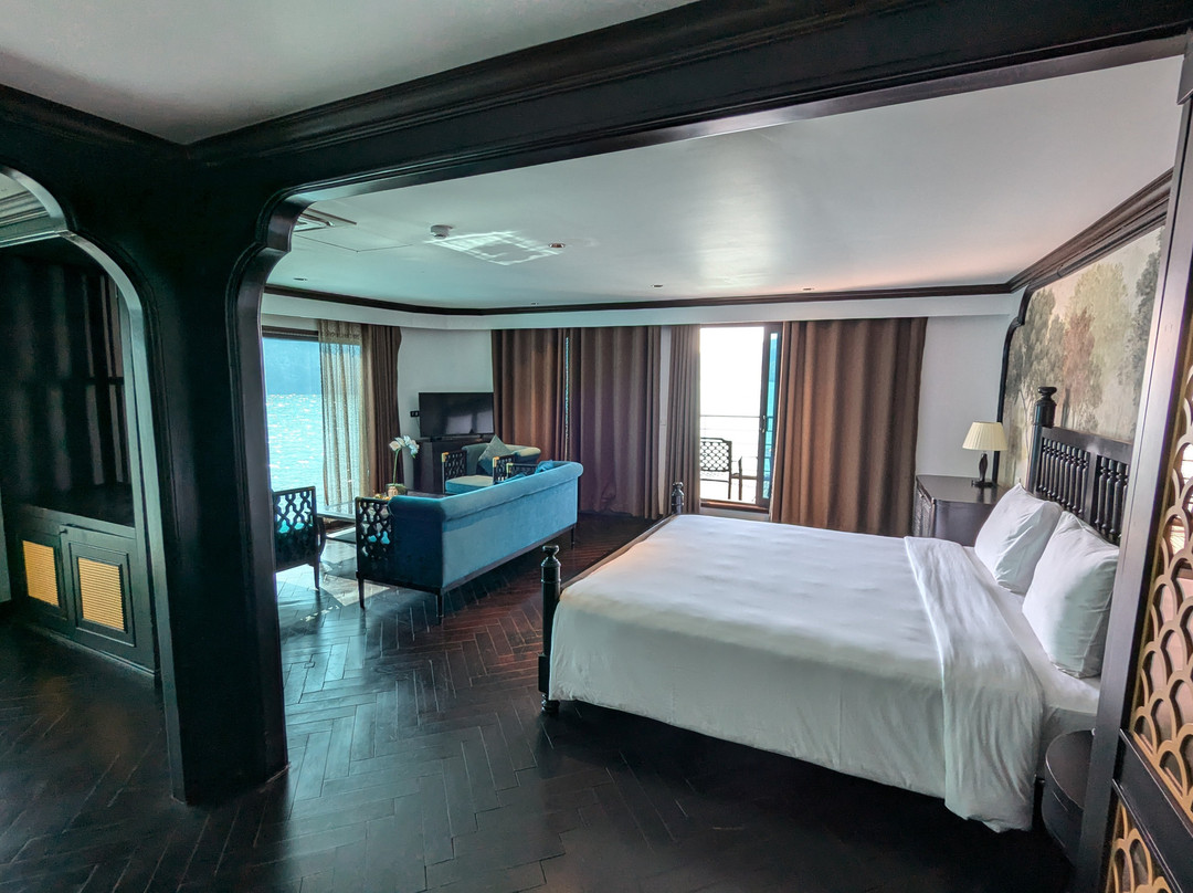 Yangon Private Day Tours景点图片