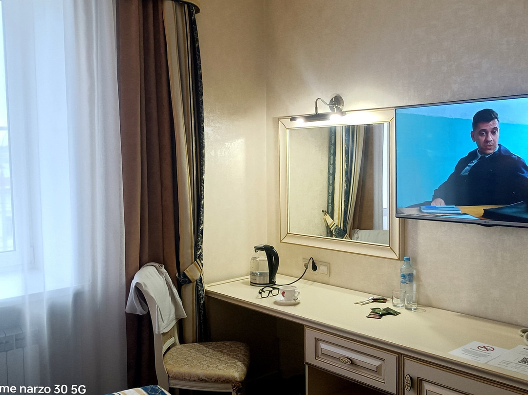 弗拉基米尔酒店主图