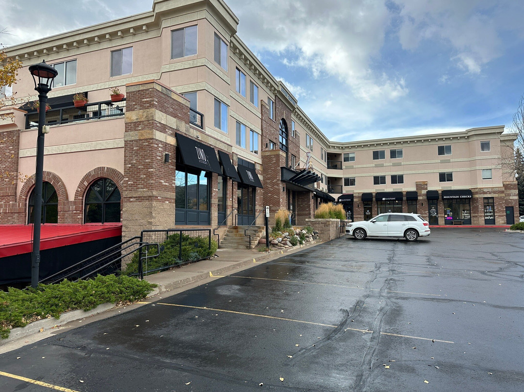 河道旅馆&套房酒店主图