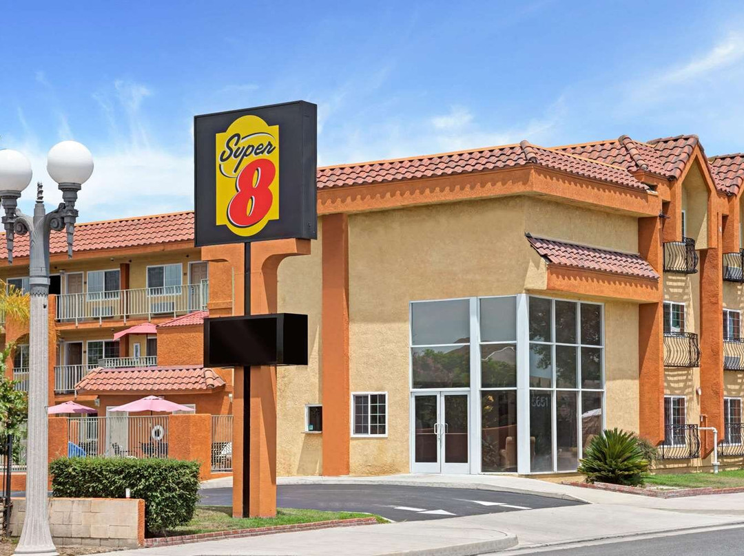 赛普拉斯酒店住宿-Super 8 by Wyndham Cypress Buena Park Area