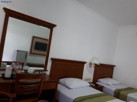 Hotel Semeru Park - Pasuruan