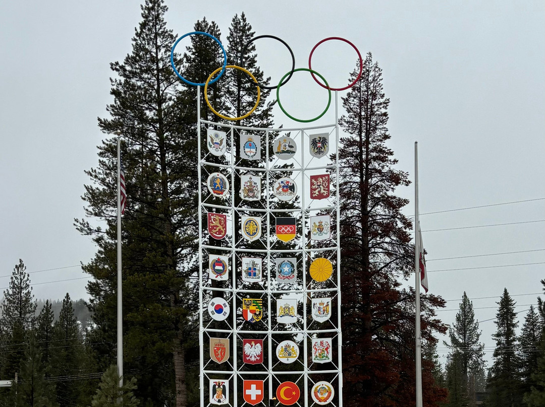 Olympic Village Inn主图