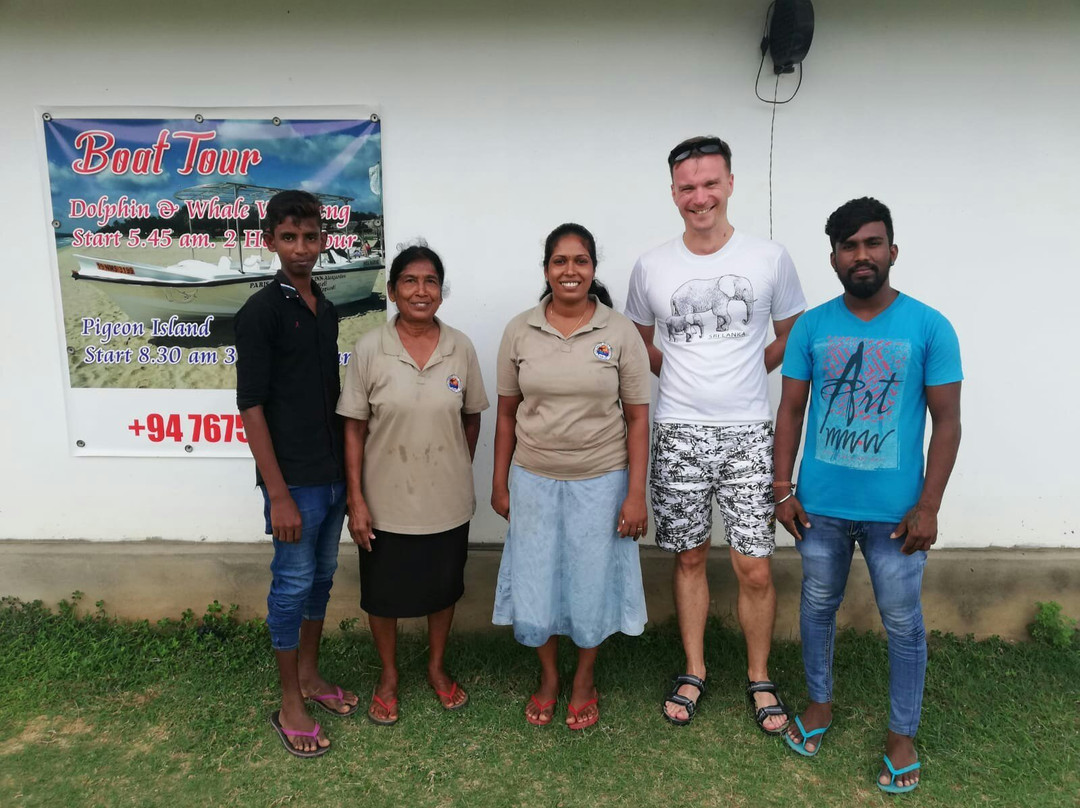 Esha Beach Resort主图