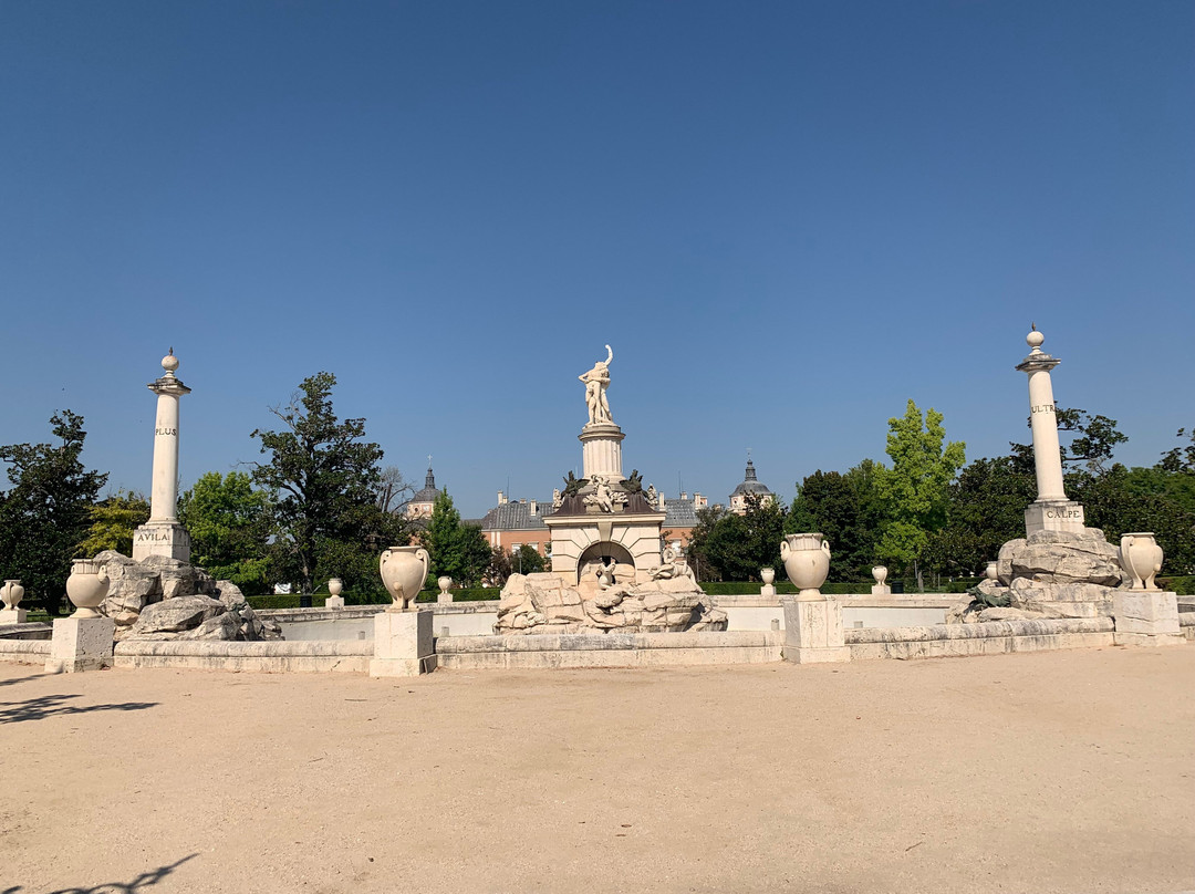Fuente de Hercules y Anteo-阿兰胡埃斯必去景点