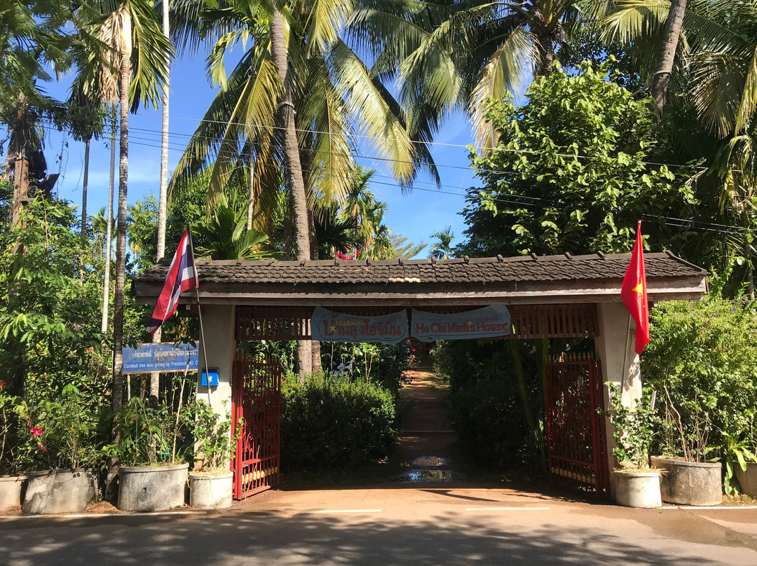Ho Chi Minh House景点图片