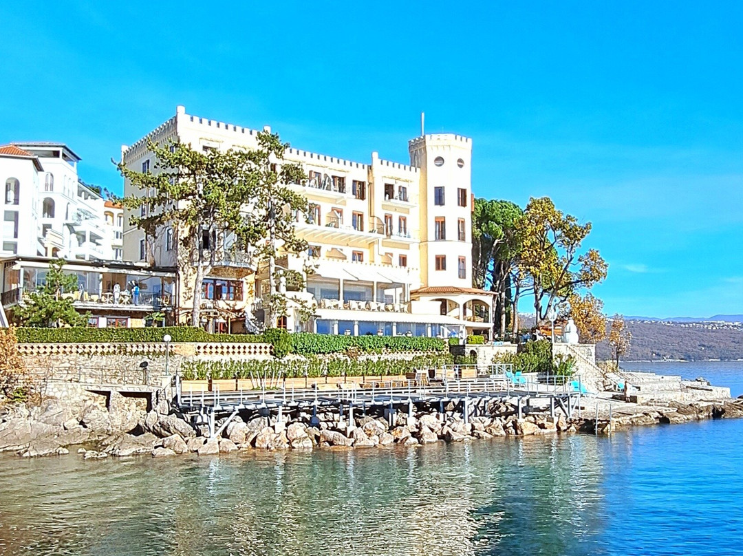 Croatia travel agency