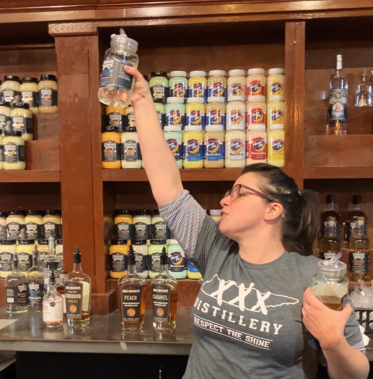 Tennessee Shine Company - Gatlinburg-盖林柏格必去景点