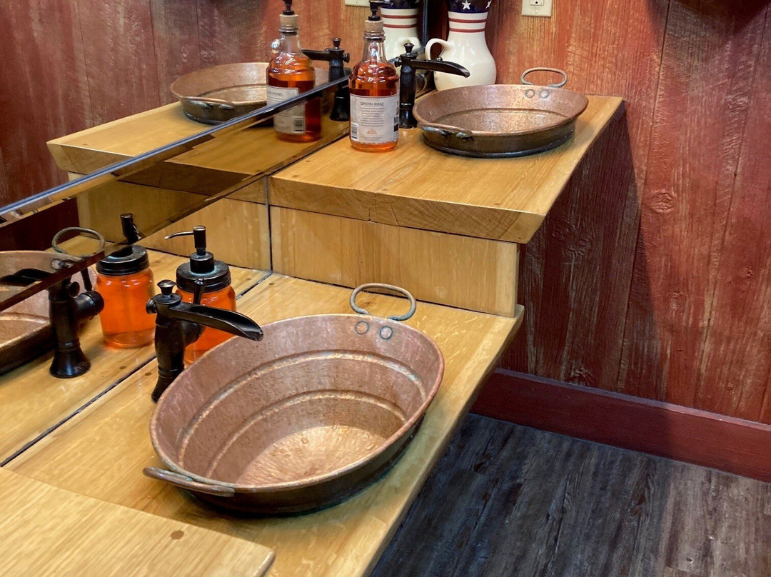 Crystal Ridge Distillery-温泉城必去景点